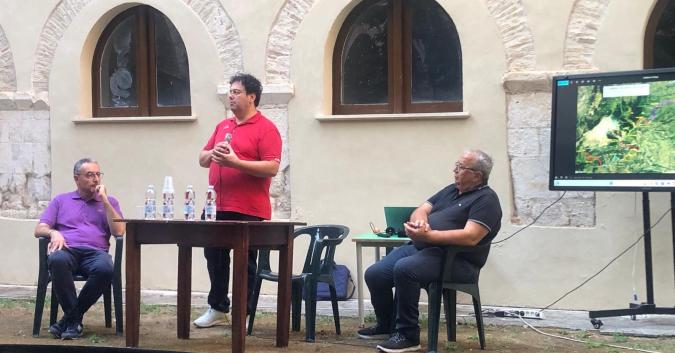 Chiostro San Francesco. Da sinistra, Lucio Taraborrelli e Antonio Altorio