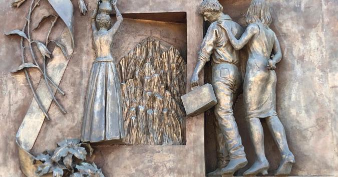 il Portale dell'Emigrante, Santuario San Gabriele