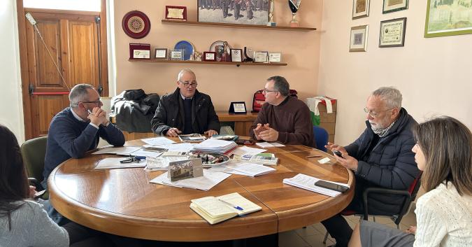 Tavola rotonda con le istituzioni e l'architetto Conti, presso Comune di Casalincontrada