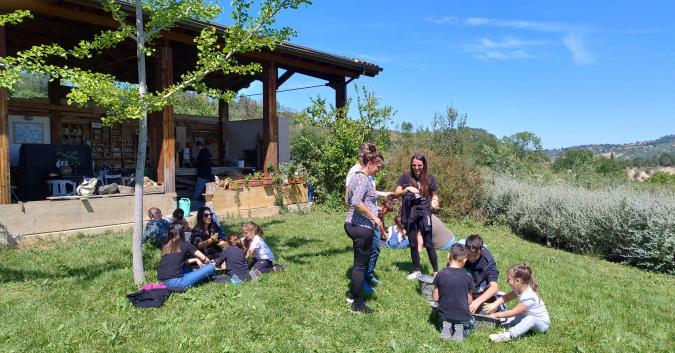 Laboratori con la terra cruda